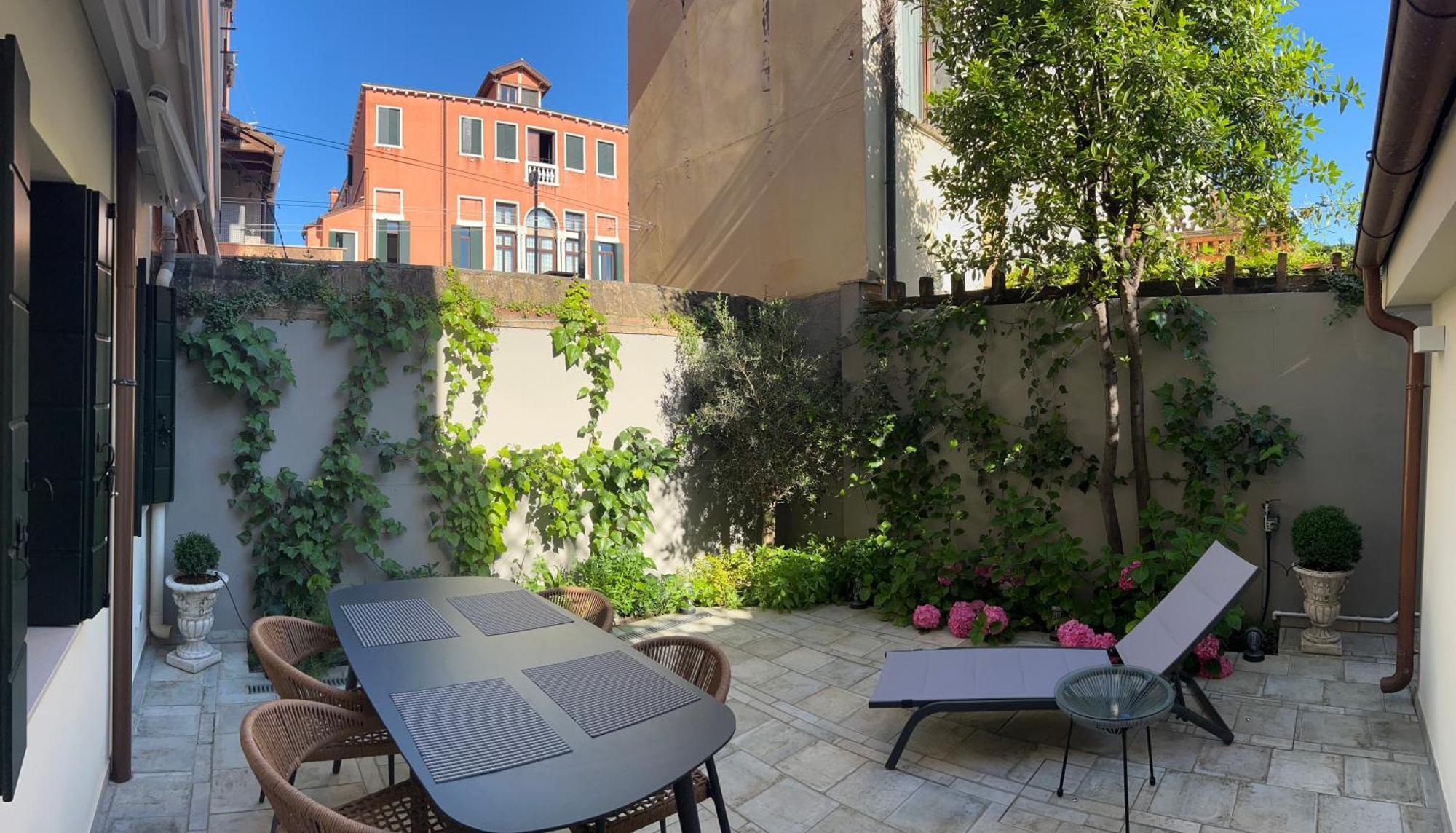 Wow Garden In The Heart Of Venedig Exterior foto